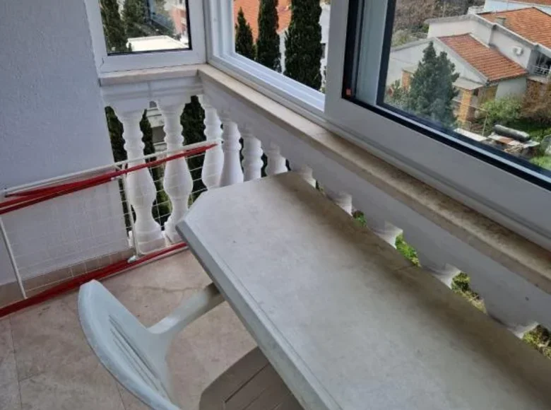 Квартира 3 спальни 82 м² Сутоморе, Черногория