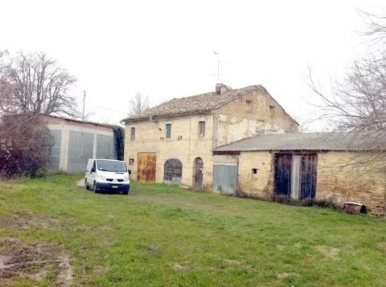 Casa 11 habitaciones 300 m² Terni, Italia