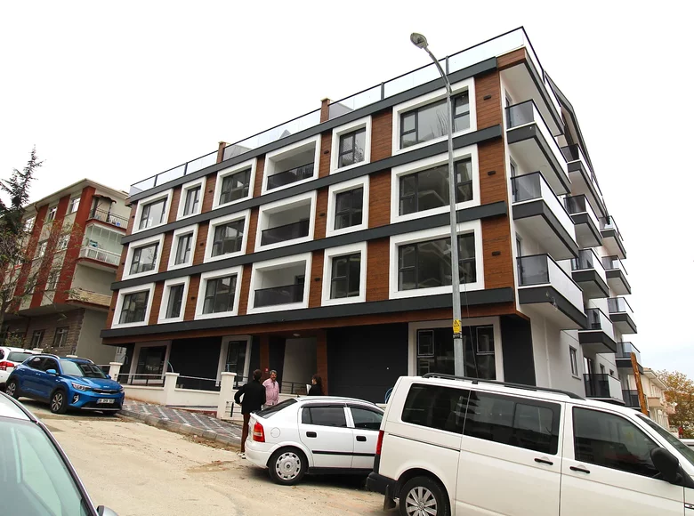 2 bedroom apartment 85 m² Cankaya, Turkey