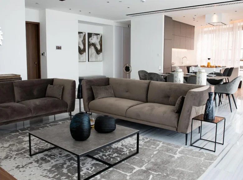 Mieszkanie 2 pokoi 99 m² Nikozja, Cypr