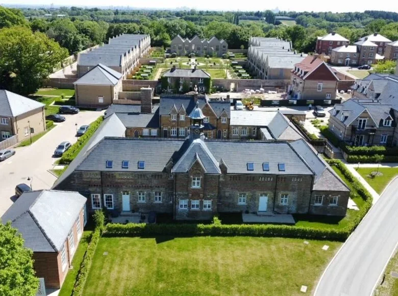 Haus 3 Schlafzimmer 131 m² Enfield, Großbritannien