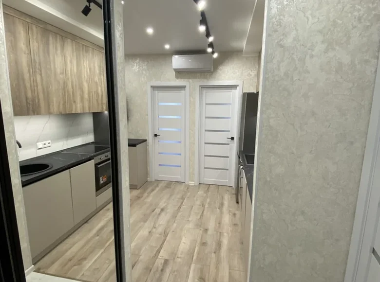 Mieszkanie 2 pokoi 42 m² Odessa, Ukraina