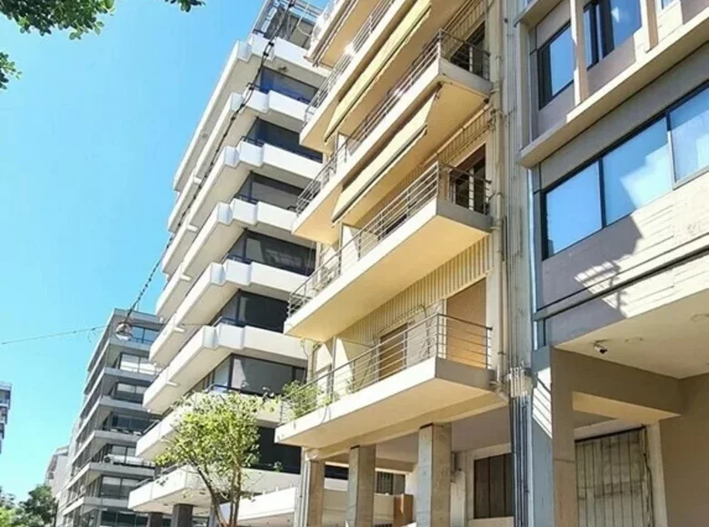 Mieszkanie 3 pokoi 63 m² Pireus, Grecja