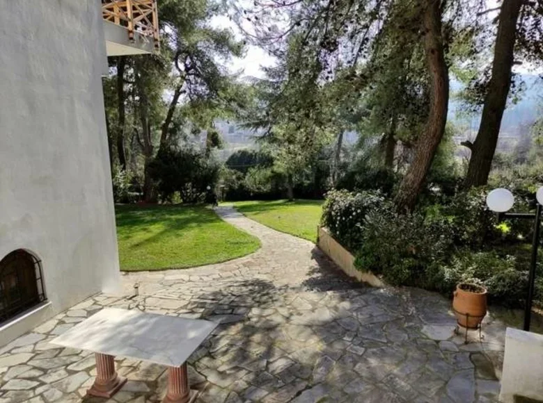 Cottage 4 bedrooms 500 m² Athens, Greece