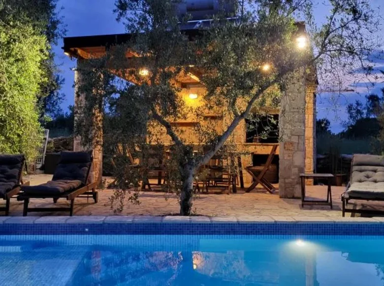 Chalet 35 000 m² Grad Rovinj, Croatia