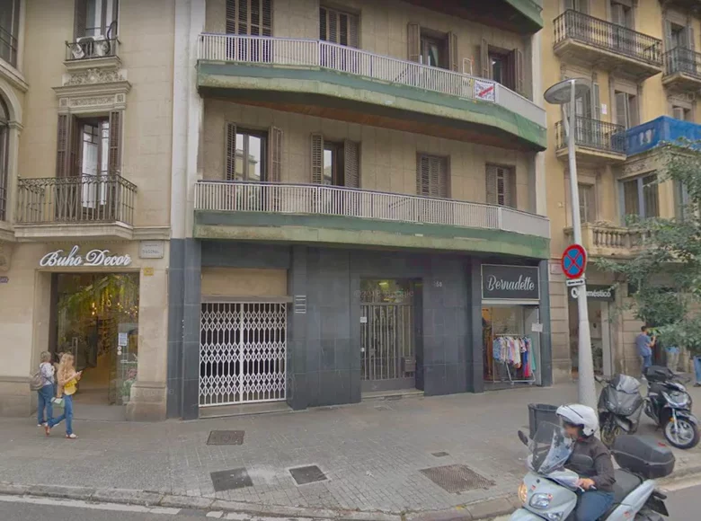 Commercial property 491 m² in Barcelona, Spain