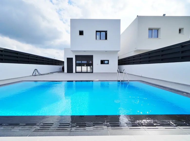 Casa 3 habitaciones 160 m² Aradippou, Chipre