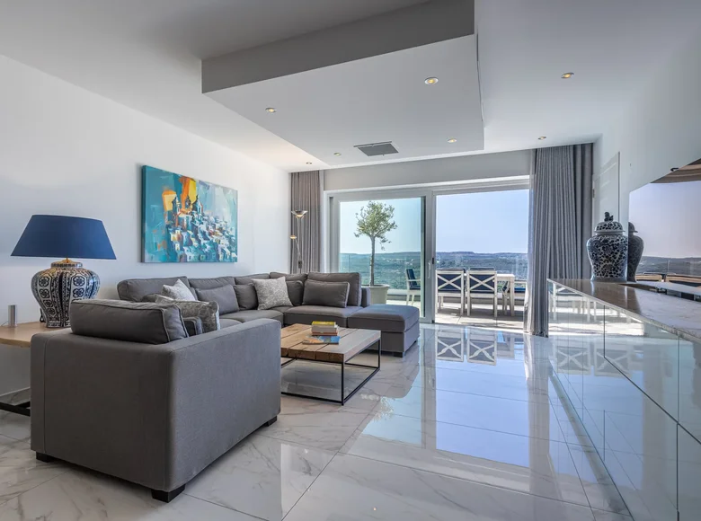 3 bedroom apartment 371 m² Montenegro, Montenegro