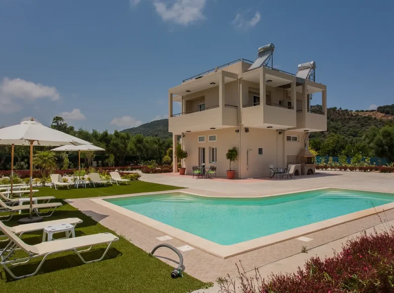 Haus 4 Schlafzimmer  Agia, Griechenland