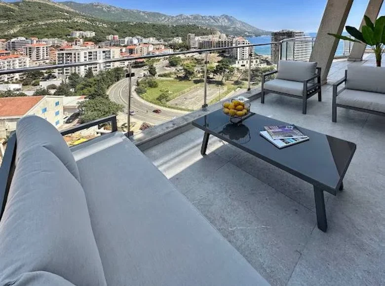 Wohnung 2 Schlafzimmer 95 m² Budva, Montenegro