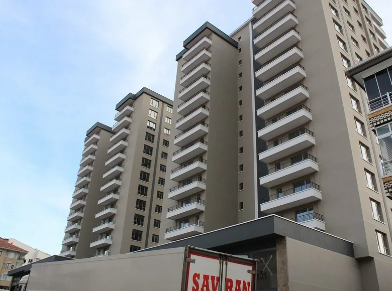 3 bedroom apartment 175 m² Kecioren, Turkey