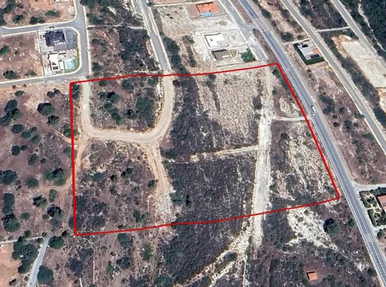 Land  Souni–Zanatzia, Cyprus