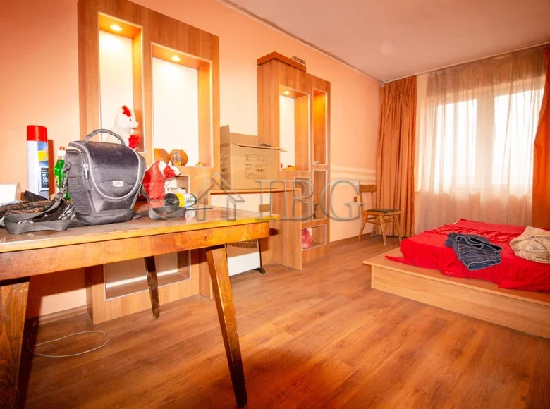 Wohnung 5 zimmer 101 m² Basarbovo, Bulgarien