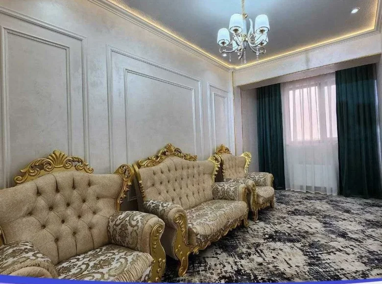 Kvartira 3 xonalar 87 m² Samarqandda