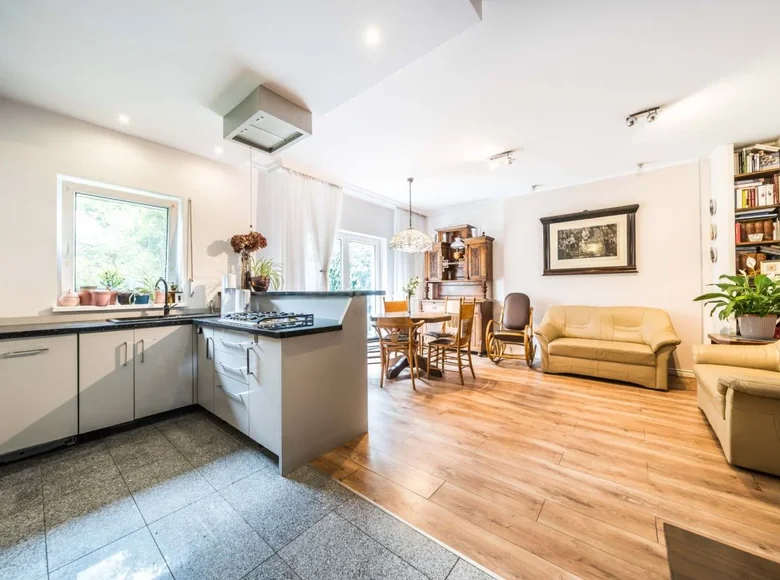 Appartement 108 m² Plewiska, Pologne