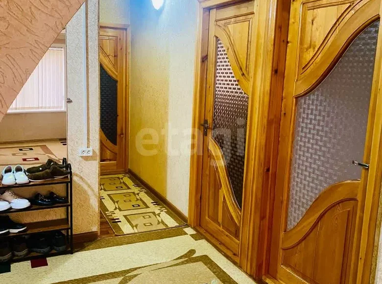 Kvartira 4 xonalar 86 m² Samarqandda