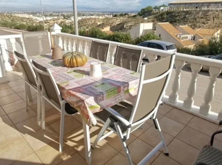 2-Schlafzimmer-Bungalow 61 m² Rojales, Spanien