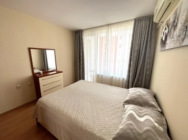 1 bedroom apartment 72 m² Sveti Vlas, Bulgaria