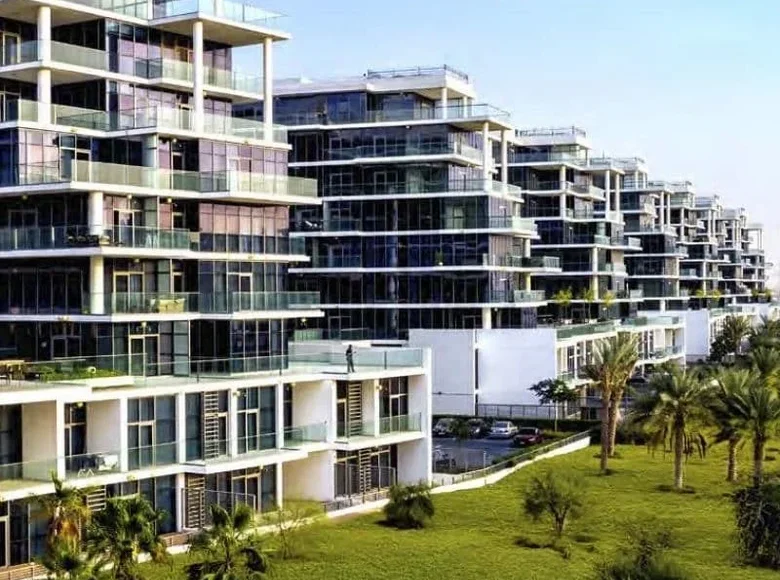 Propiedad comercial 52 m² en Dubái, Emiratos Árabes Unidos