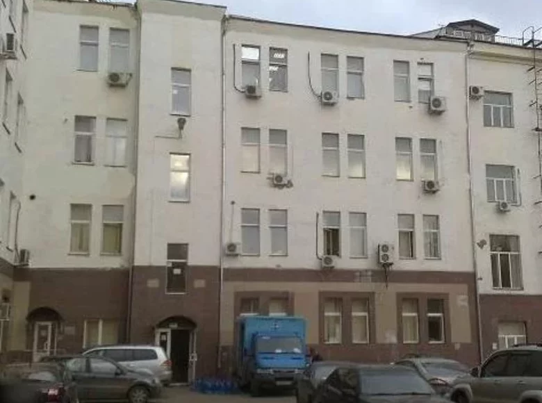 Oficina 592 m² en Southern Administrative Okrug, Rusia