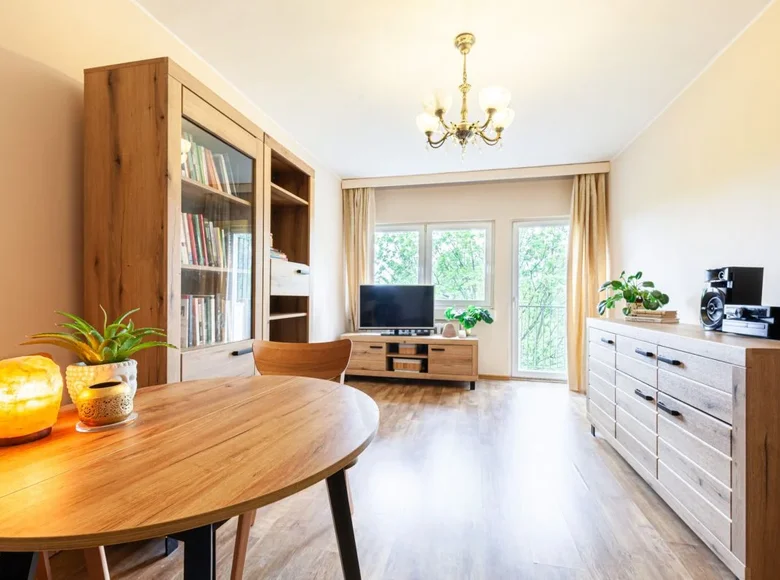 2 room apartment 45 m² Lodz, Poland