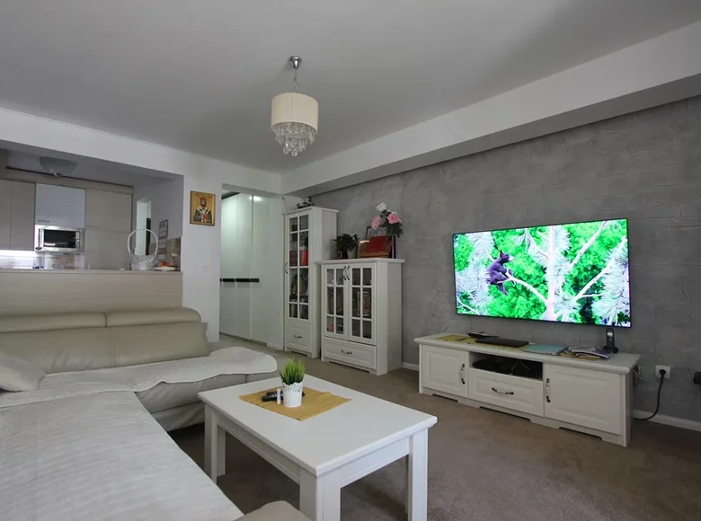 4 bedroom apartment  Budva, Montenegro