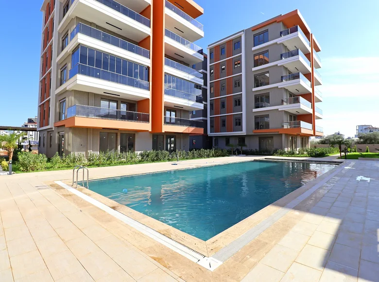 2 bedroom apartment 106 m² Kepez, Turkey