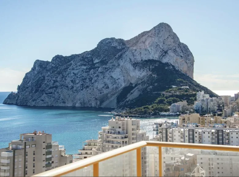 Apartamento 4 habitaciones 245 m² Calpe, España