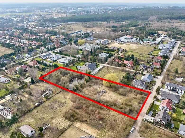 Квартира 7 373 м² Познань, Польша