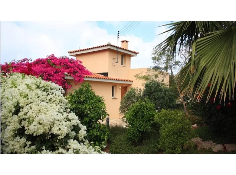 Villa de tres dormitorios 163 m² Chloraka, Chipre