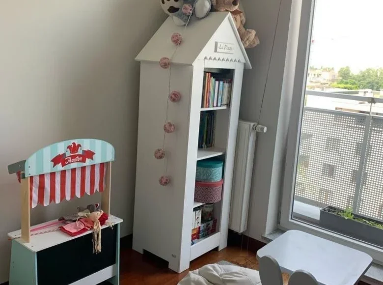 Mieszkanie 3 pokoi 68 m² Warszawa, Polska