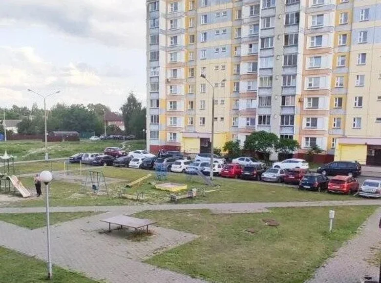 2 room apartment 52 m² Homyel, Belarus