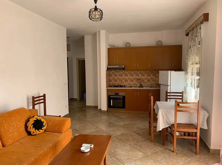 2 bedroom apartment 90 m² Durres, Albania