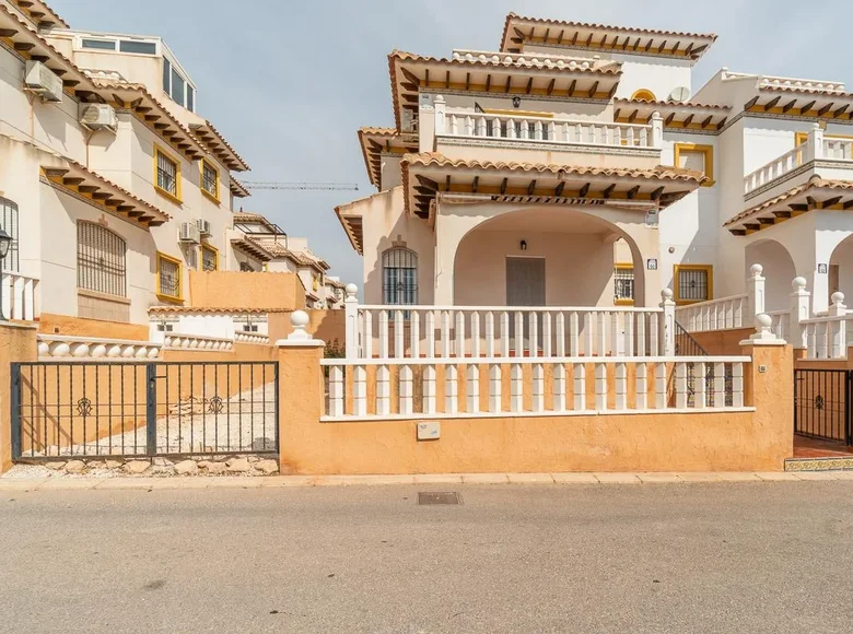 Townhouse 2 bedrooms 78 m² Orihuela, Spain