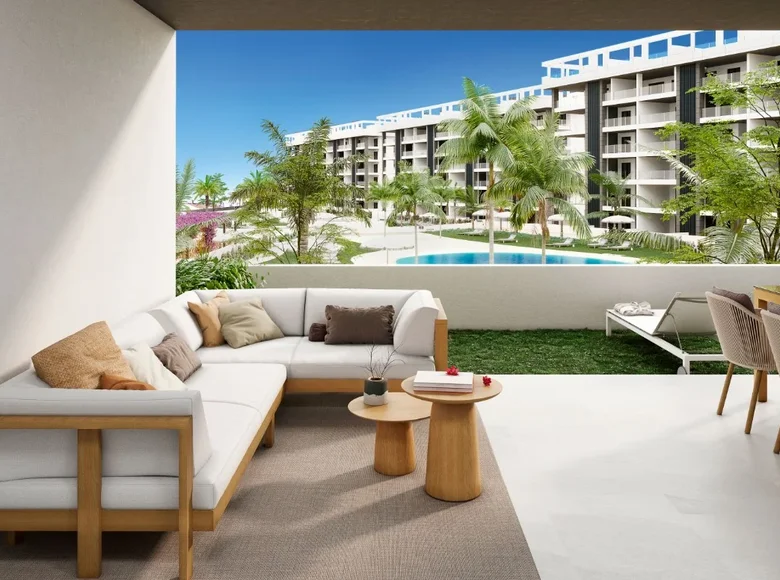Mieszkanie 2 pokoi 84 m² Torrevieja, Hiszpania