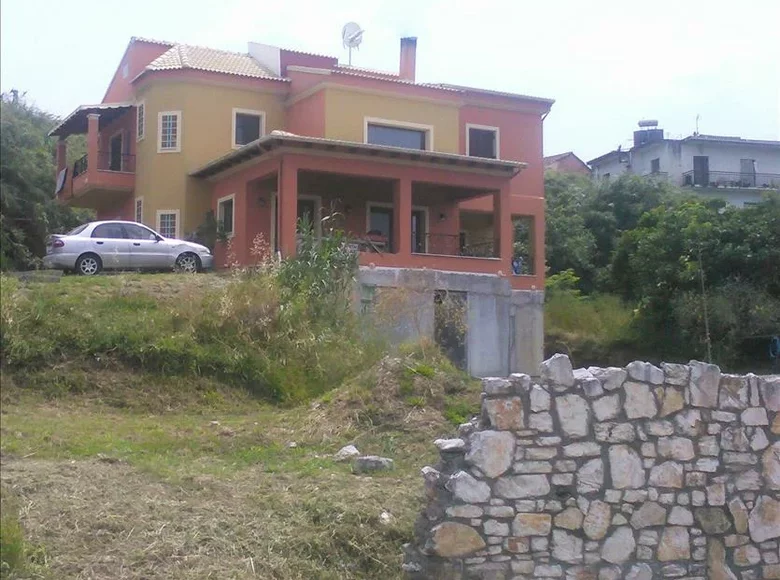 Casa de campo 6 habitaciones 317 m² Sfakera, Grecia