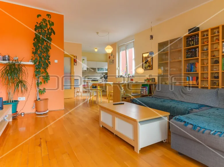 Mieszkanie 3 pokoi 112 m² Zagrzeb, Chorwacja