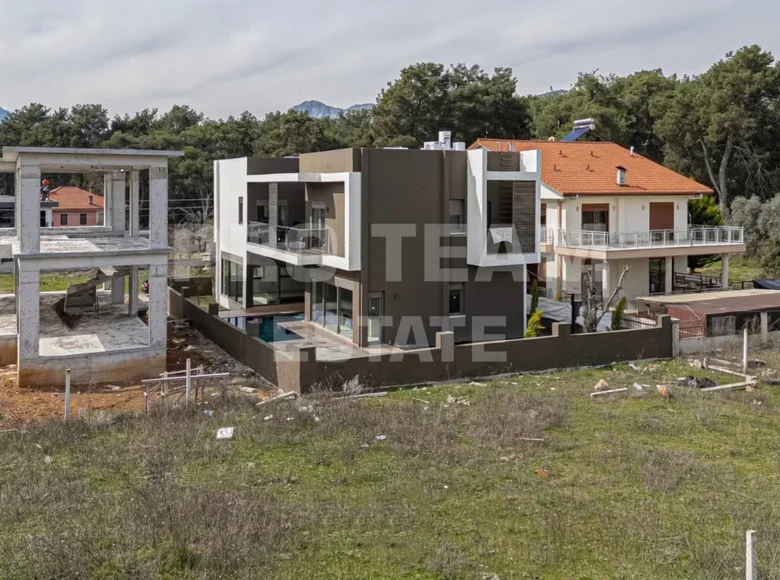 Willa 5 pokojów 320 m² Dosemealti, Turcja