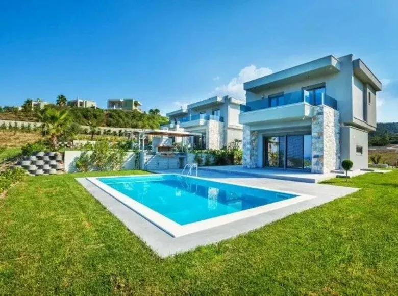 4 bedroom house 135 m² Pefkochori, Greece