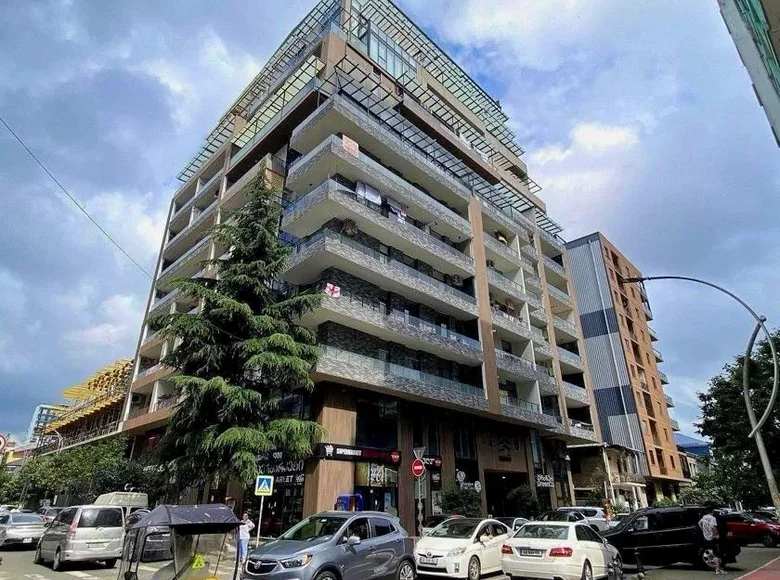 Mieszkanie 4 pokoi 127 m² Batumi, Gruzja