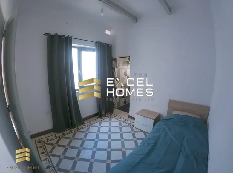 Haus 4 Schlafzimmer  in Birkirkara, Malta