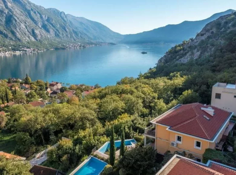 3 bedroom townthouse 148 m² Donji Orahovac, Montenegro