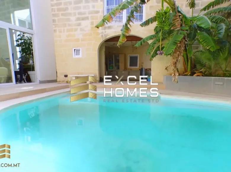 Casa 4 habitaciones  Naxxar, Malta