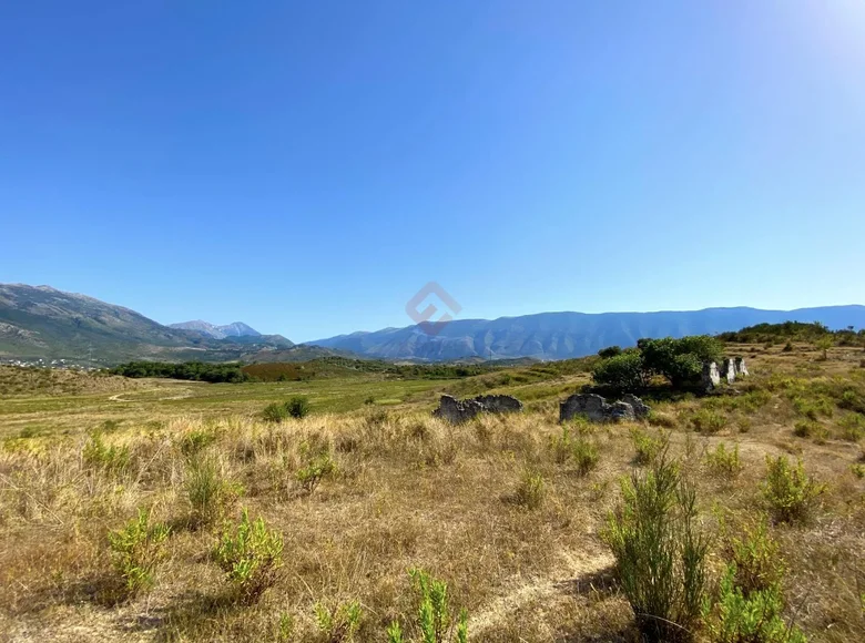 Grundstück 230 000 m² Orikum, Albanien