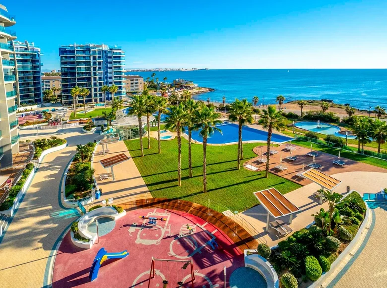 2 bedroom apartment  Torrevieja, Spain