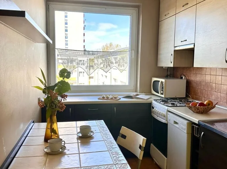 Квартира 3 комнаты 63 м² Познань, Польша