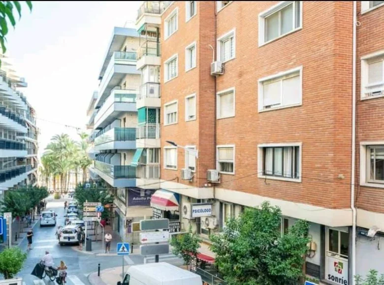 Wohnung 3 Schlafzimmer 100 m² Benidorm, Spanien