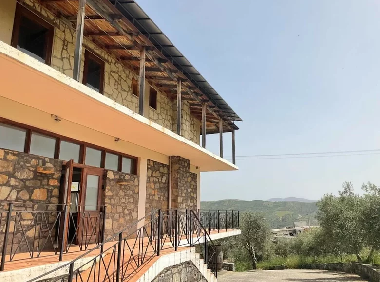 Commercial property 540 m² in Stironas, Greece