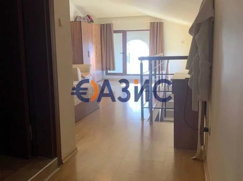 2 bedroom apartment 112 m² Sveti Vlas, Bulgaria