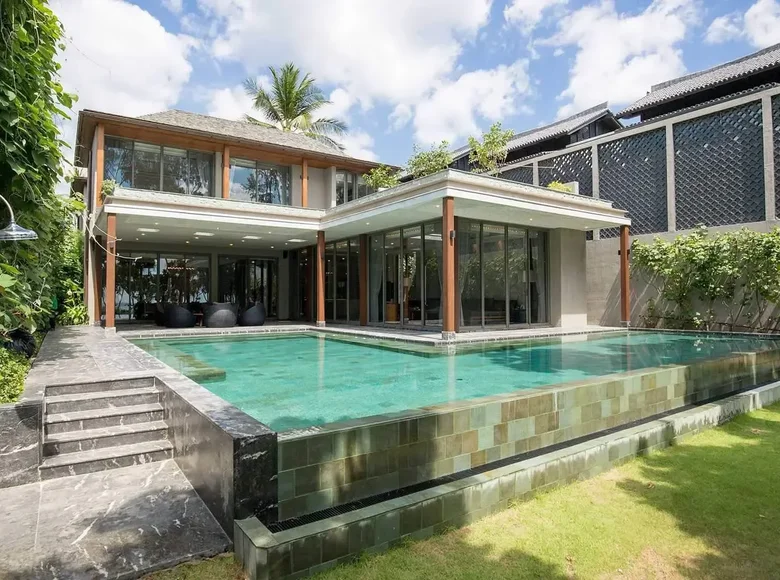 5-Zimmer-Villa 1 053 m² Ban Khao Pi Lai, Thailand